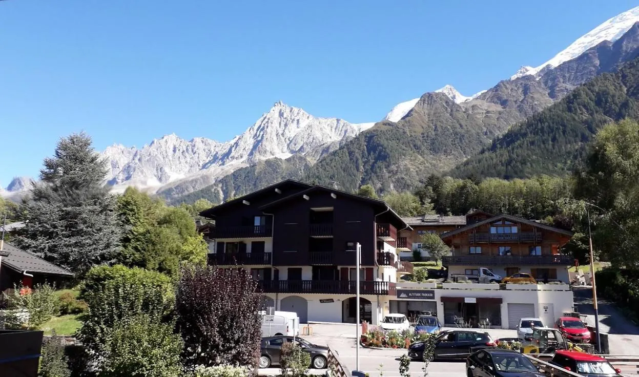 Le Rustica, 3 Rooms, 3 Stars, 6 People Les Houches